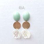 ♢green gold shellピアス/イヤリング♢ ミントグリーン/シェル/大ぶり/パステル