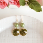 *くすみカラーのピアス/イヤリング グリーン