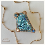 ビーズ刺繍ブローチ Blue dot