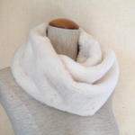 あったかねじりスヌード ラビットホワイト