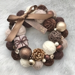 ayumiyuki25様専用 毛糸玉のバレンタインリース ♡ ビターチョコレート