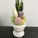 プリザーブドフラワーの仏花 ピンクマムとハスつぼみ