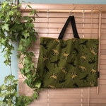 恐竜大好き! かっこいいレッスンバッグ 入園入学 幼稚園 保育園 小学校 男の子 ティラノサウルス カーキ