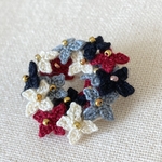 【小さなリースブローチ】小さなお花