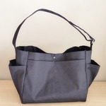 デスクでトート 黒