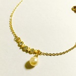ストーンとパール シンプルブレスレット