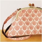 C様オーダー ピンクの総レースガマ口バッグ