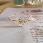 4/30 まで受付 flower bracelet PU