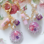 フラワーアイシャドウ キーホルダー バックチャーム