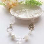 *ホワイト˚✧₊*ネックレス