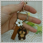 レザーネーム花名前入り羊毛フェルトダックスキーホルダー、チョコタン母の日、父の日、愛犬雑貨、誕生日プレゼントに