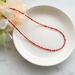 *赤いネックレス