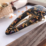 刺繍のような ヘアクリップ /三角/ゴールド