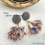 ❁︎お花のタッセル❁︎コーデュロイボタンのピアス イヤリング対応