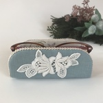 くすみブルーのリネン メガネスタンド メガネ置き