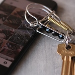 メンズのバレンタインのプレゼントに!ブラックオニキスのカラビナのキーリングplus真鍮・彼氏や男性の友達への誕生プレゼントにも