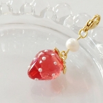 マスクチャーム いちご マスクアクセサリー 淡水パール 大人可愛い いちごチャーム プチギフト 赤