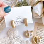 ♢matte goldイヤリング♢ マットゴールド/シンプル/大人/シリコンカバー