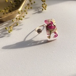 小さな薔薇のリング/ビジュー付き/シンプル/フリー/ゴールド