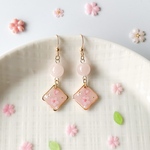 🌸桜とローズクォーツのスクエアピアス/イヤリング