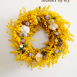 春待ちミモザと白い実のリース
