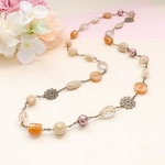 アンティーク調ロングネックレス ベージュ︎×ブラウン