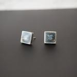 スクエア美濃焼 空色(スタッズ)ピアス / イヤリング / ノンホールピアス