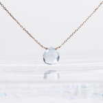 #912N K10 極上カット 小さなアクアマリンのネックレス