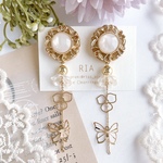 ♢antique flowerbutterflycharmピアス/イヤリング♢ サージカルステンレス/シリコンカバー