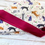 いたずらねこちゃんがいっぱい・ワインレッド色のリボン・かわいい帽子/医療用帽子