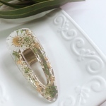 白い花とグリーンボタニカル ヘアクリップ/変形型/ゴールド