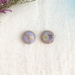春色のマーブル×ドライフラワーのアシンメトリーピアス/イヤリング 【ラベンダーパープル】