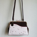 コンパクト・がま口ショルダーバッグ⭐︎シマエナガ・ローズゴールド