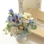 小さな真珠の涙 (造花、アレンジメント、インテリアフラワー、仏花、納骨堂、ペット)