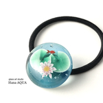 ガラスのヘアゴム~睡蓮と金魚~