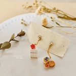 レインボーフラワーケーキ(ピンク)とクッキーのピアス/イヤリング