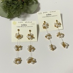 3連つぶ パール ゴールド ビーズ 揺れる お呼ばれ つぶ 華奢 ピアス イヤリング