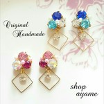 再販★キラキラ★ビジューのスクエアピアス