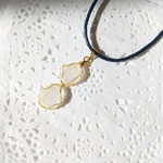 白のシーグラスWのゴールドネックレス・チョーカー