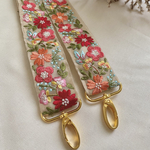 ✴︎再販✴︎お花満開インド刺繍ショルダーストラップ(太めレッド&オレンジ)