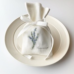 ローズマリーの手刺繍 リネンのサシェ