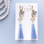 【再販】爽やかブルーの一輪タッセル 【ピアス/イヤリング】ミニ フリンジ 春夏