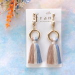 【春夏】3色リングタッセル col.ミルクティー【ピアス/イヤリング】大ぶり マットゴールド コットンパール