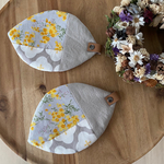 ほっこり🍃はっぱコースター 2枚セット 北欧ミモザブーケ くすみグレー