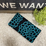 送料無料♡黒地×グリーン ダリア柄♡スマート長財布