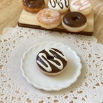 ミニチュアスイーツ チョコ&ホワイトチョコドーナツ