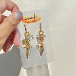 キラキラ輝くフープピアス Yellow