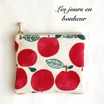 再販♡りんごミニふわふわポーチ