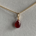 【SALE】ネックレスチャーム/サファイア(レッド)