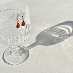 Mu レッドティアドロップピアスorイヤリング サージカルステンレスピアスorチタンピアスor真鍮製ネジバネ式イヤリング 16kgpコーティング 16金コーティング オールニッケルフリー 金アレ